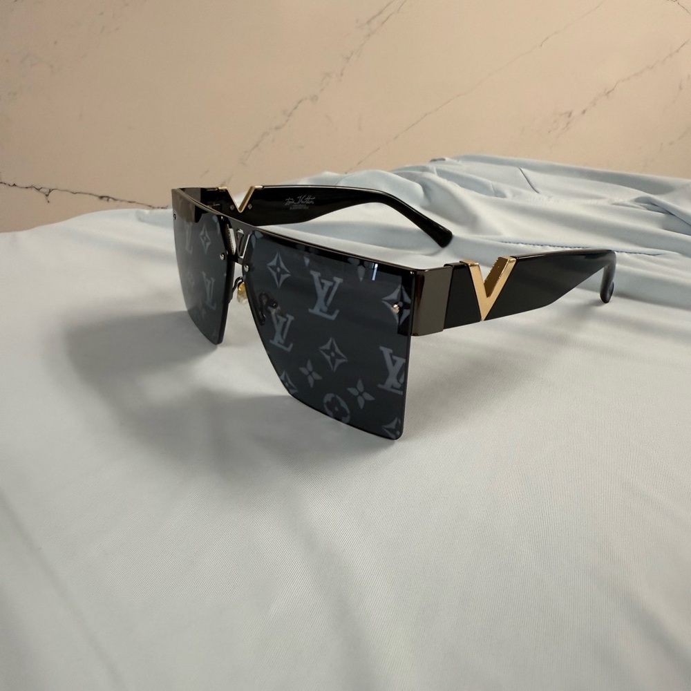 Designer like Black Sunglasses with Gold Detail
